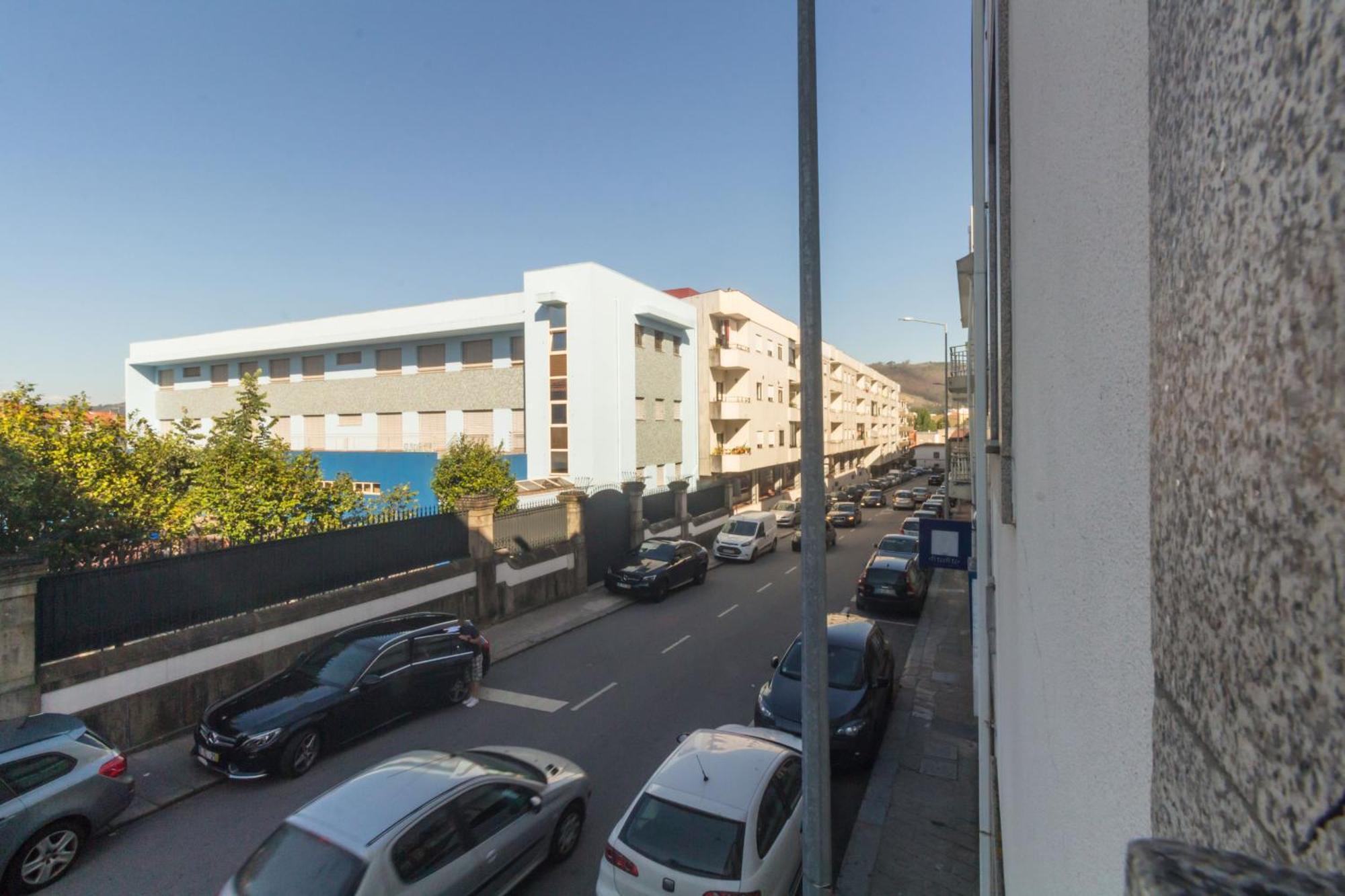 Taxa - T2 No Centro Da Cidade - Braga Apartment ภายนอก รูปภาพ